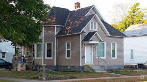 Building Photo - 1103 W 5th St Rental