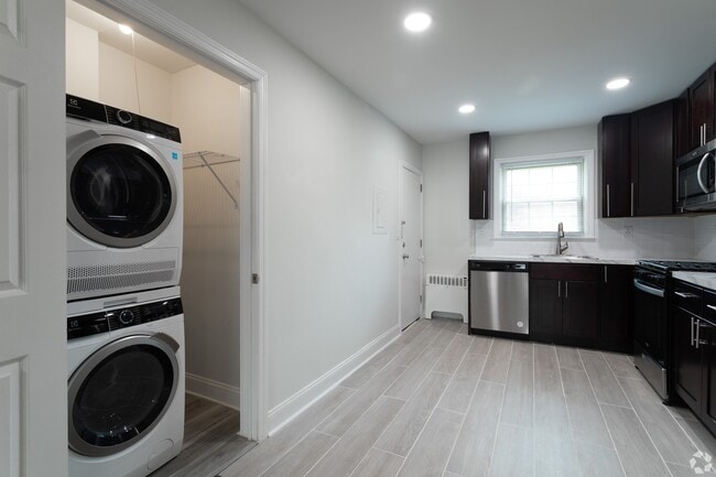 Pleasant Valley Apartments