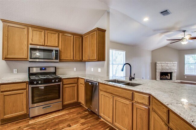 1314 Brighton Bend Ln