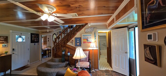 Photo - 17018 Water Oak Dr