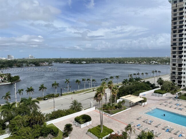 1201 S Ocean Dr Unit 1107S