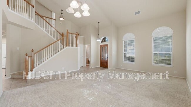622 Magdalena Ln