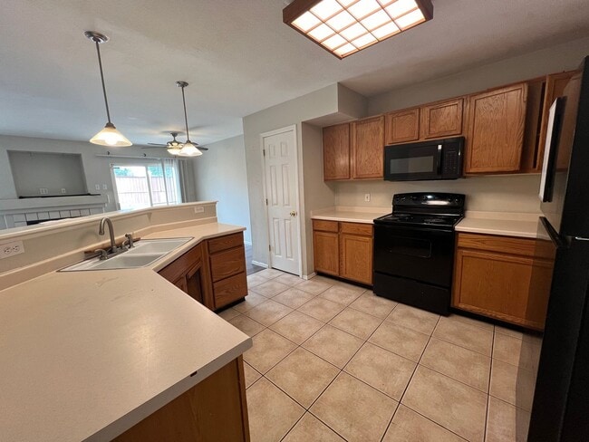 Photo - 3 Bedrooms 2.5 Bedroom Townhome in Quail Run Coming Soon!