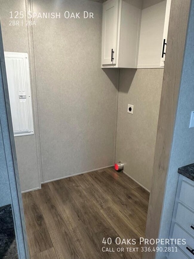 Photo - 125 Spanish Oak Dr