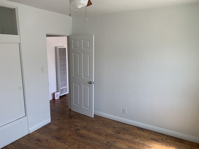 Photo - 3043 Franklin Ave Unit 3043