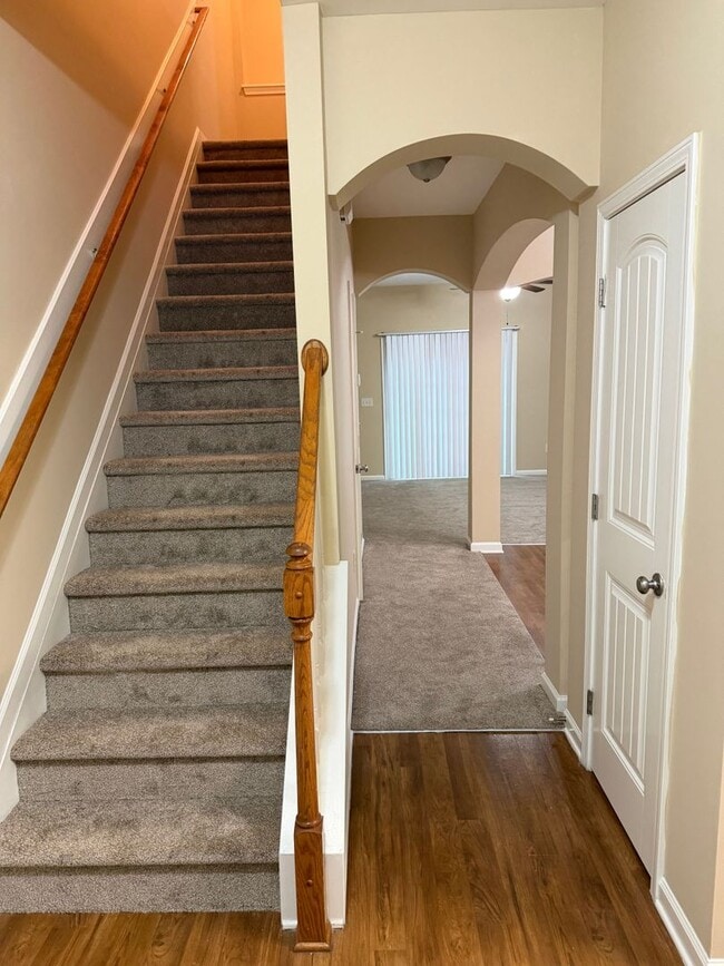 Photo - Gorgeous 3br/2.5 bath Townhome