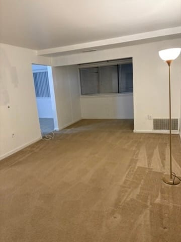 Building Photo - 100 Royal Oak Dr Unit H