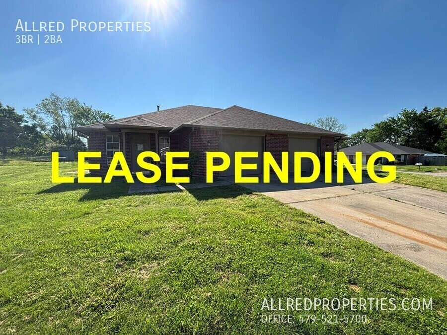 Photo - 3-bedroom 2-bathroom duplex off of 15th St...