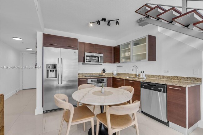 Photo - 41 SE 5th St Unit 1112