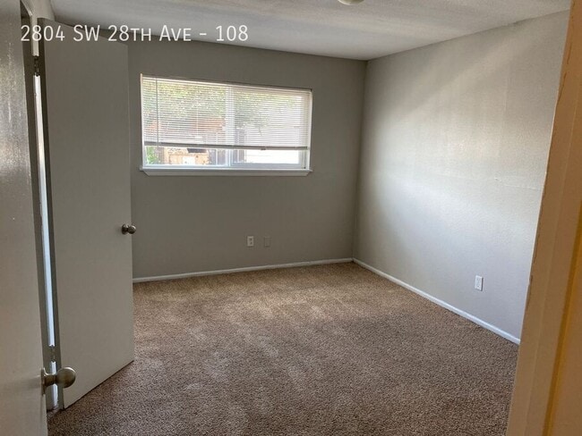Photo - 2804 SW 28th Ave Unit 108