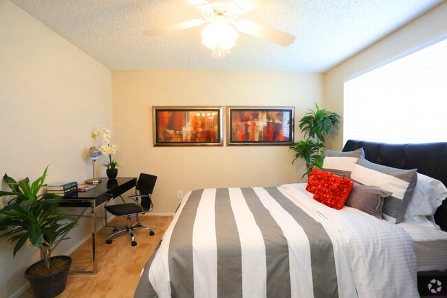 2BR,2BA_1,224 Sq Ft