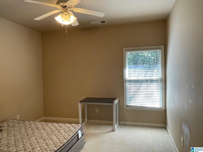 Photo - 1057 Inverness Cove Way