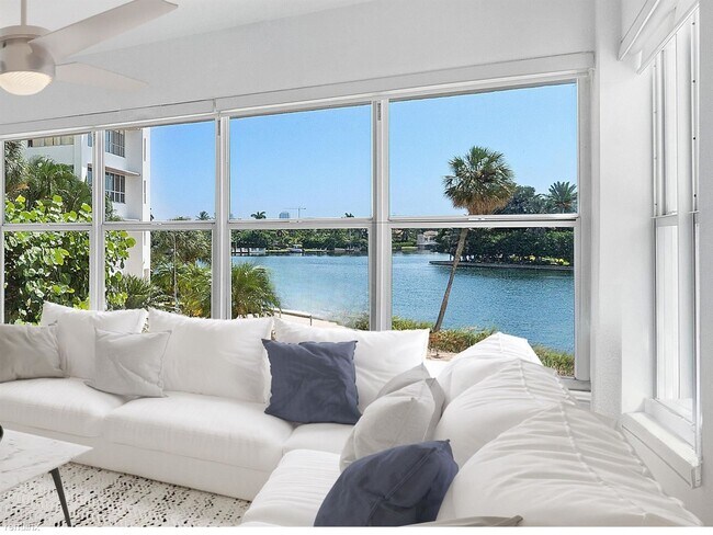 Photo - 1 br, 1.5 bath Condo - 9102 W Bay Harbor D... Unit Apt 2CW