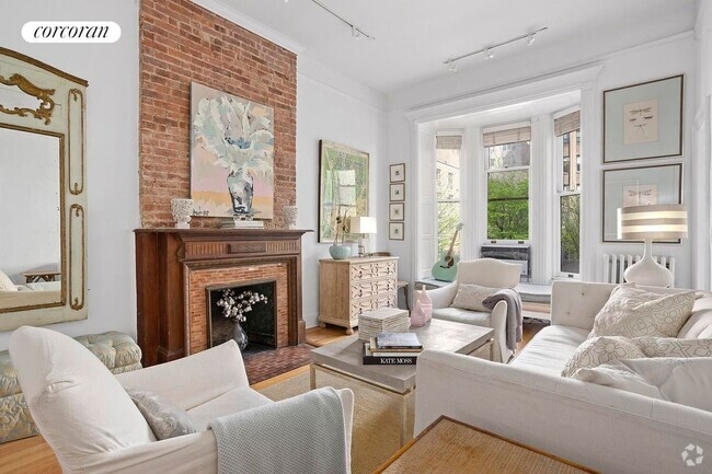Building Photo - 54 E 83rd St Rental