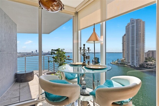 Photo - 335 S Biscayne Blvd Unit 1609