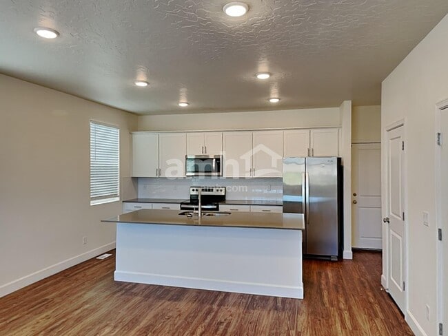 Photo - 6578 Old Forest Dr