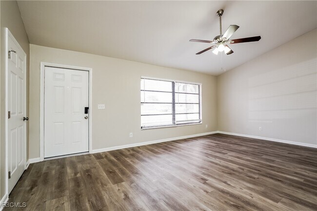 Photo - 241 NE 10th Ave