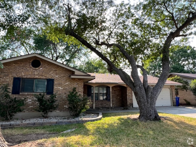 Building Photo - 9903 Astronaut Dr Rental