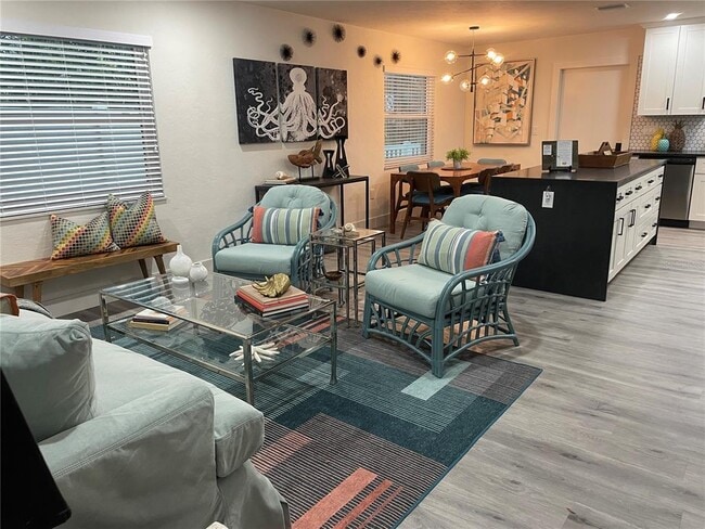 Photo - 1920 Morrill St Unit Pineapple