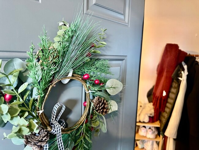 Building Photo - 27 Marney St Unit 3