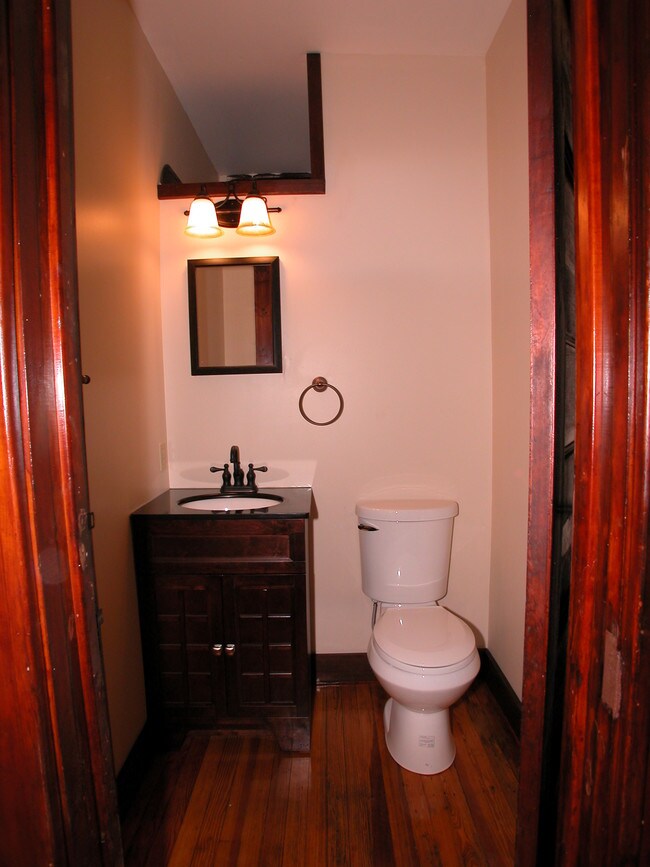Half Bath - 208 Ontario St Unit B