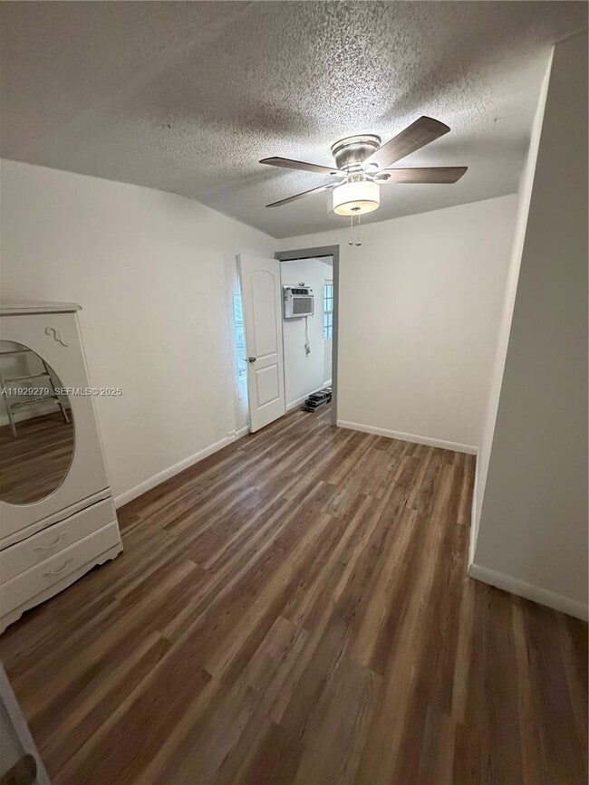 Photo - 2980 NW 79th St