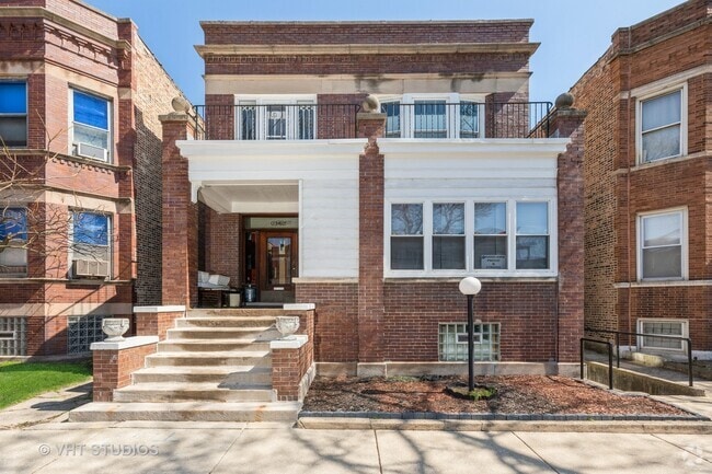 Building Photo - 6147 S Champlain Ave Rental