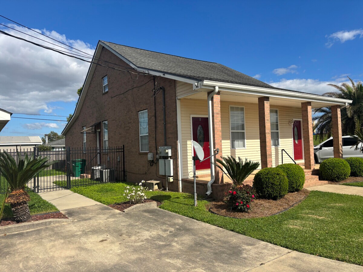 Photo - 2130 Morgan St Unidad Apartment B