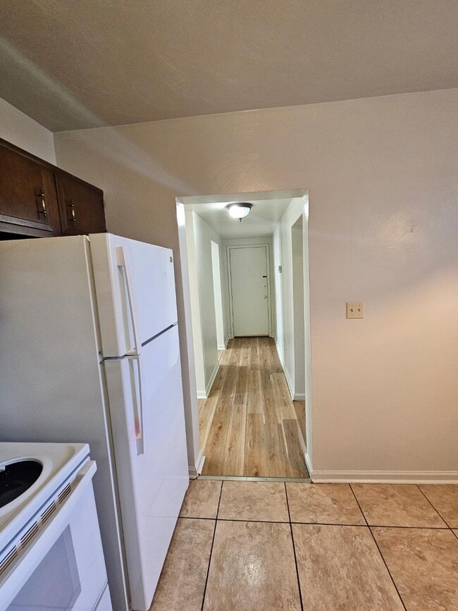 Photo - 1222-1224 Maple Ave SW