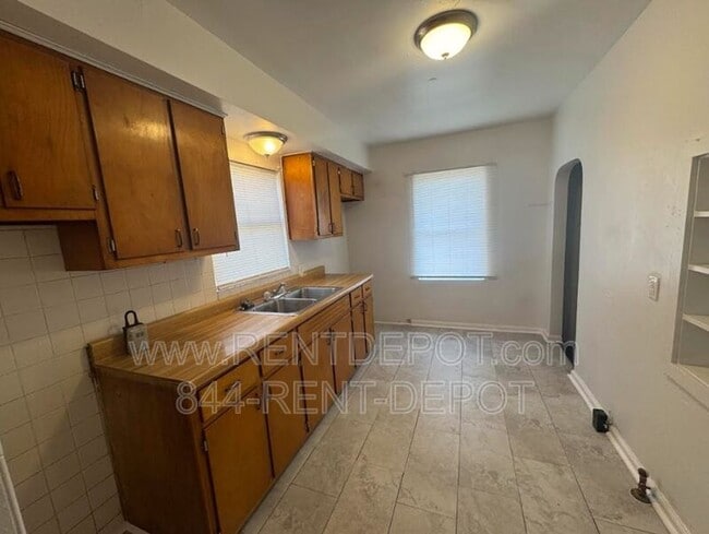 Photo - 1200 Marshall Ave