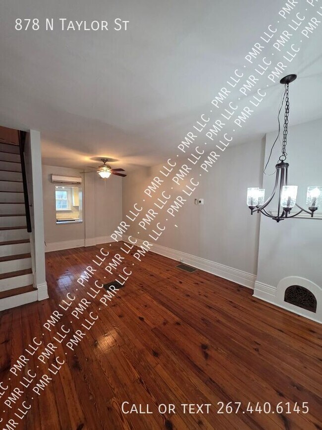 Photo - 878 N Taylor St