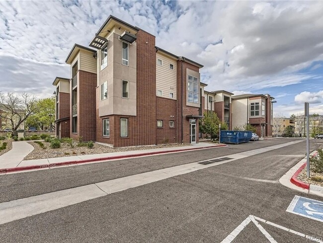 Building Photo - 14331 E Tennessee Ave
