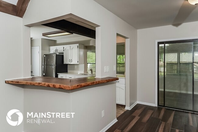 Photo - 2064 Edenwood Dr