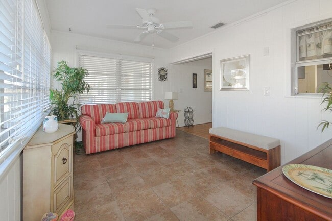 Photo - Beach Manor Villas Annual Condo for Rent