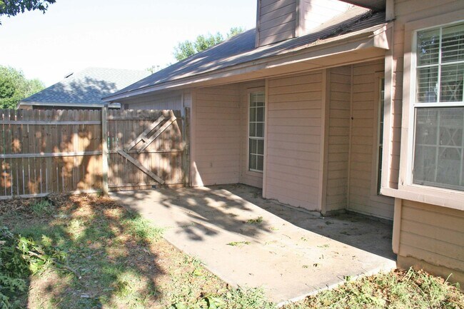 Photo - Nice 3 Bdrm 2 Bath Home in Denton Tx