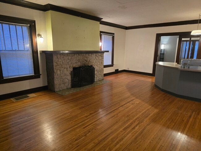 Living Room - 1207 D St Unit #2