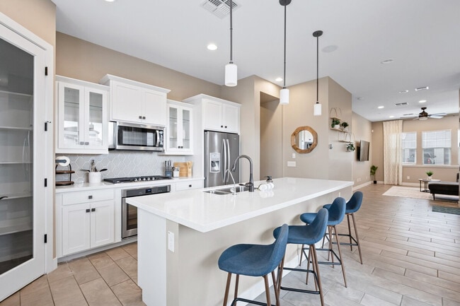 Photo - 1913 E Rosemary Dr Unidad ID1244336P