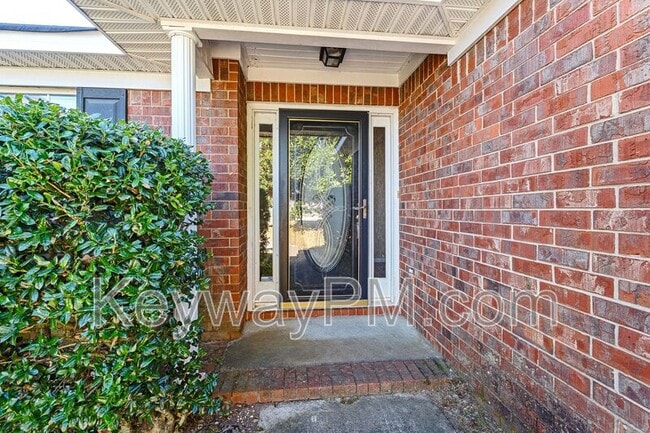 Photo - 314 Taylor Cir