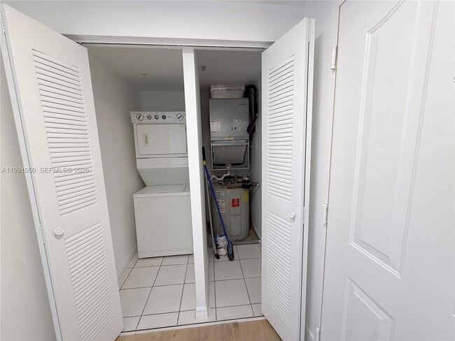 Photo - 5077 NW 7th St Unidad PH1