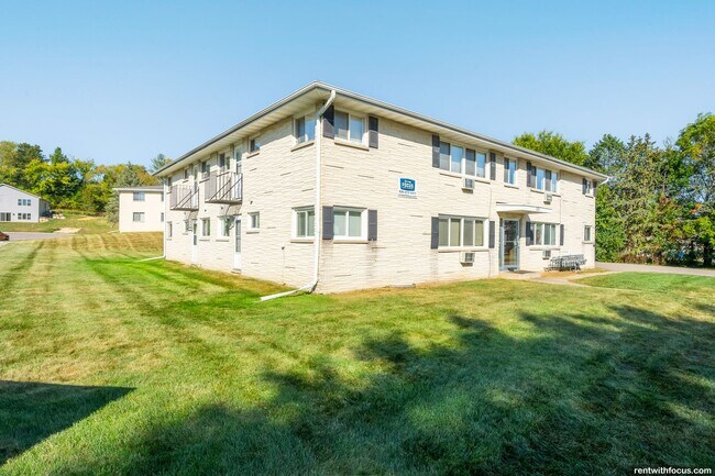 Photo - 1414 Martiny Ct.