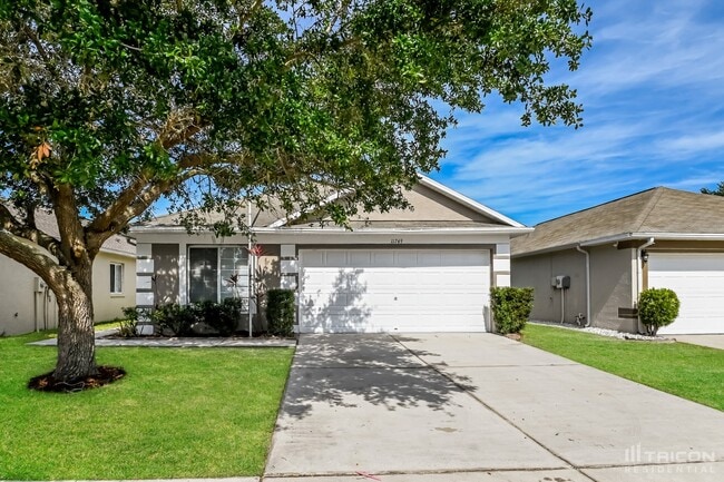 Photo - 11749 Lynmoor Dr House