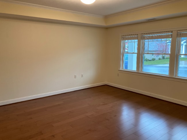 Photo - 2539 Greenport Dr