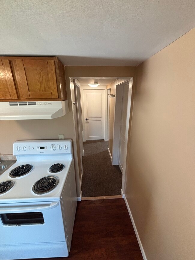 Hall - 257 W 1st St Unit 257 W First Street