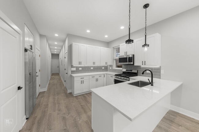 Photo - 2317 W Taylor St Unit 3F