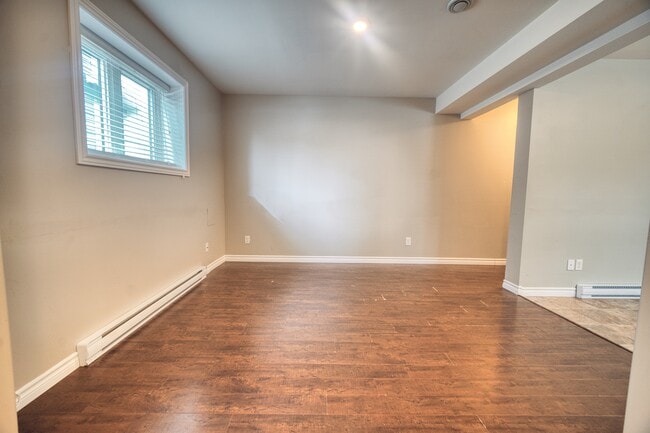 Photo - 13 Sumac St Unit Basement