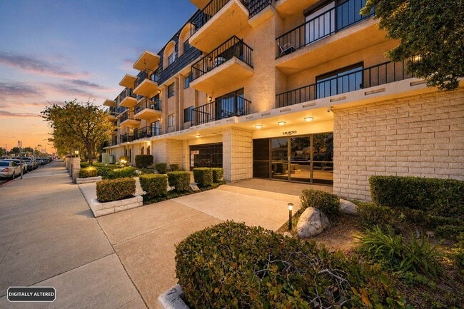 Building Photo - 12400 Montecito Rd