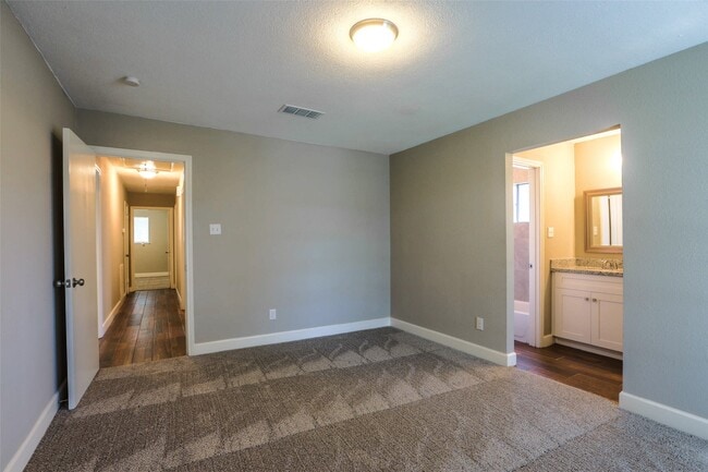 Photo - 11402 Brook Meadows Ln