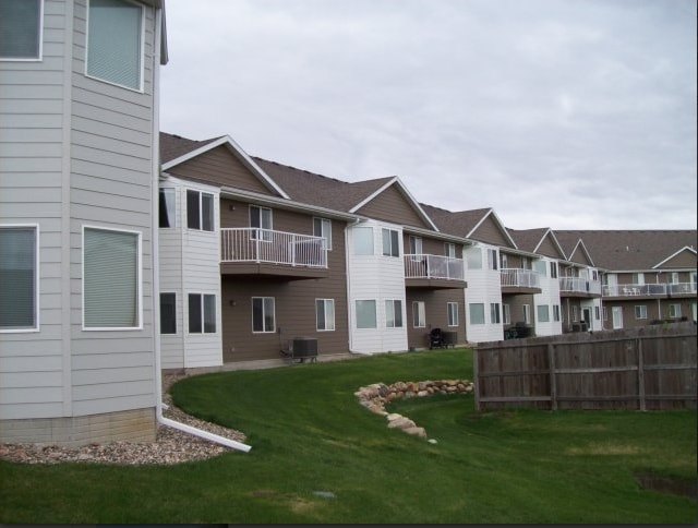 Eagle Creek Apartments