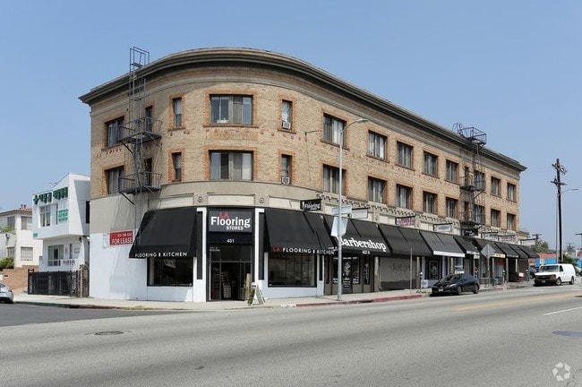 The Western at Rosewood - The Western at Rosewood Apartments