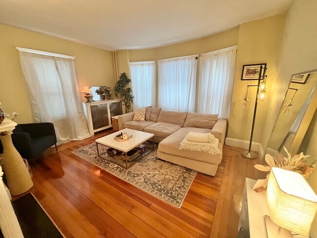 Photo - 85 Wallingford Rd Unit 2